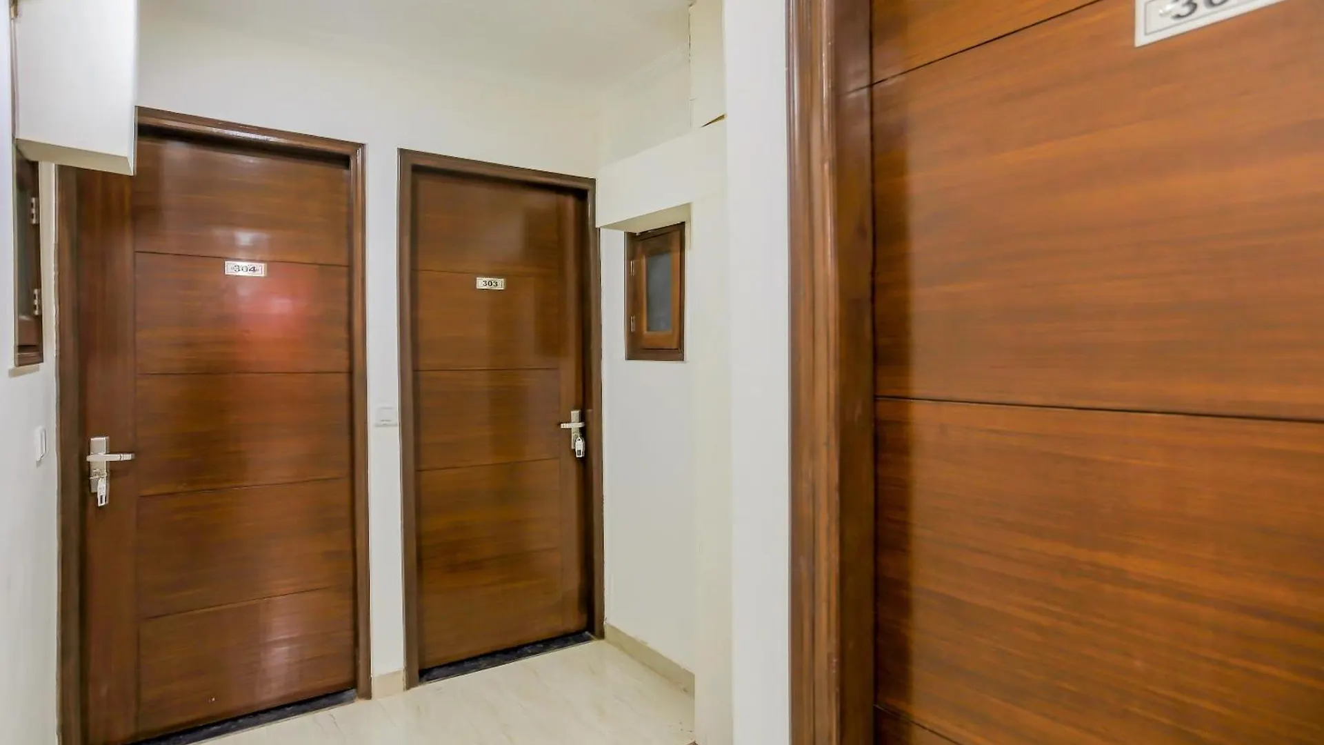 Hotel O Icon Near Delhi Airport New Delhi 3*,